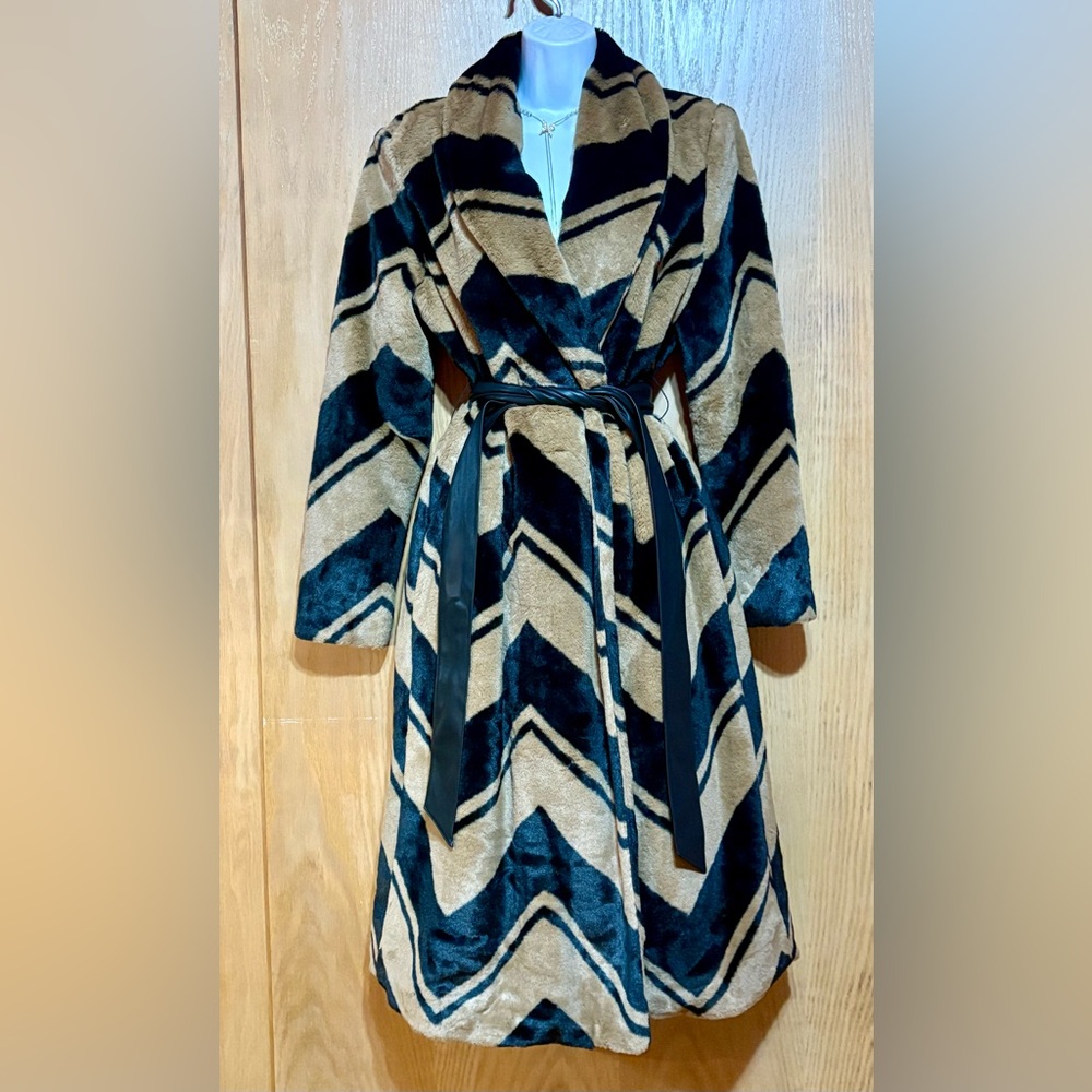 Banana Republic Chevron Stripe Faux Fur Coat w/ Leather Belt